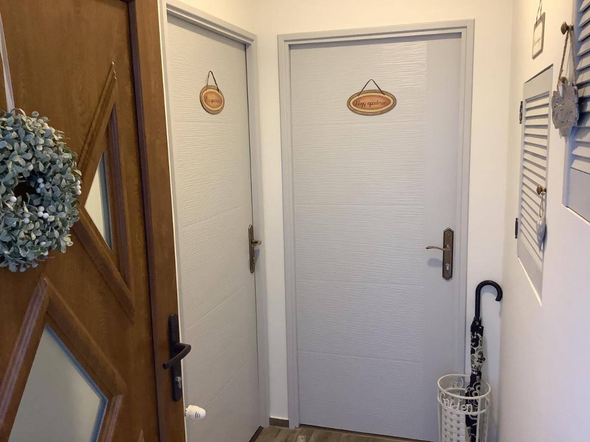 Ezuest Boroka Apartman Eger Exteriér fotografie