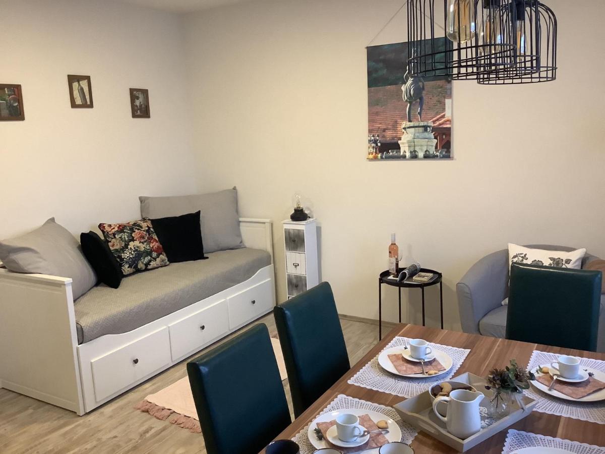 Ezuest Boroka Apartman Eger Exteriér fotografie