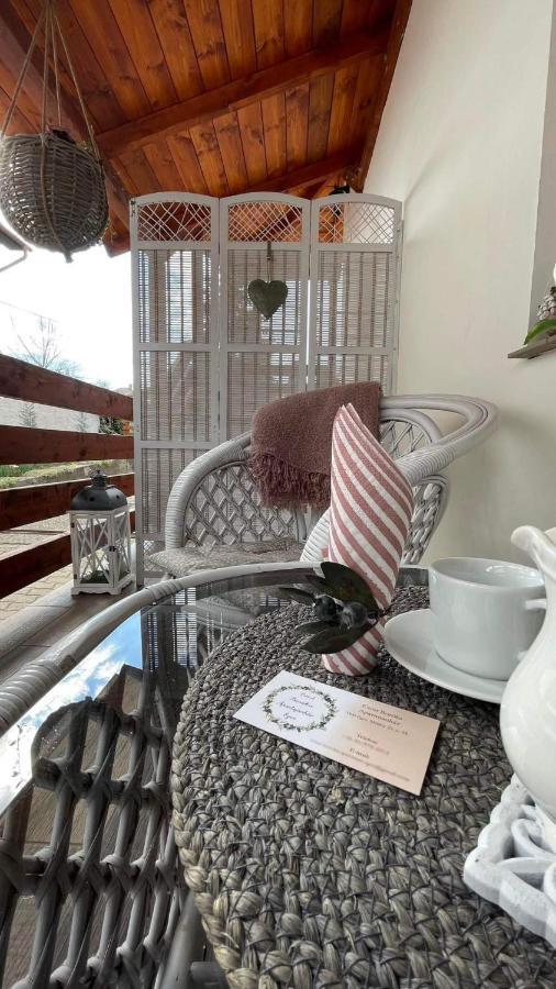 Ezuest Boroka Apartman Eger Exteriér fotografie