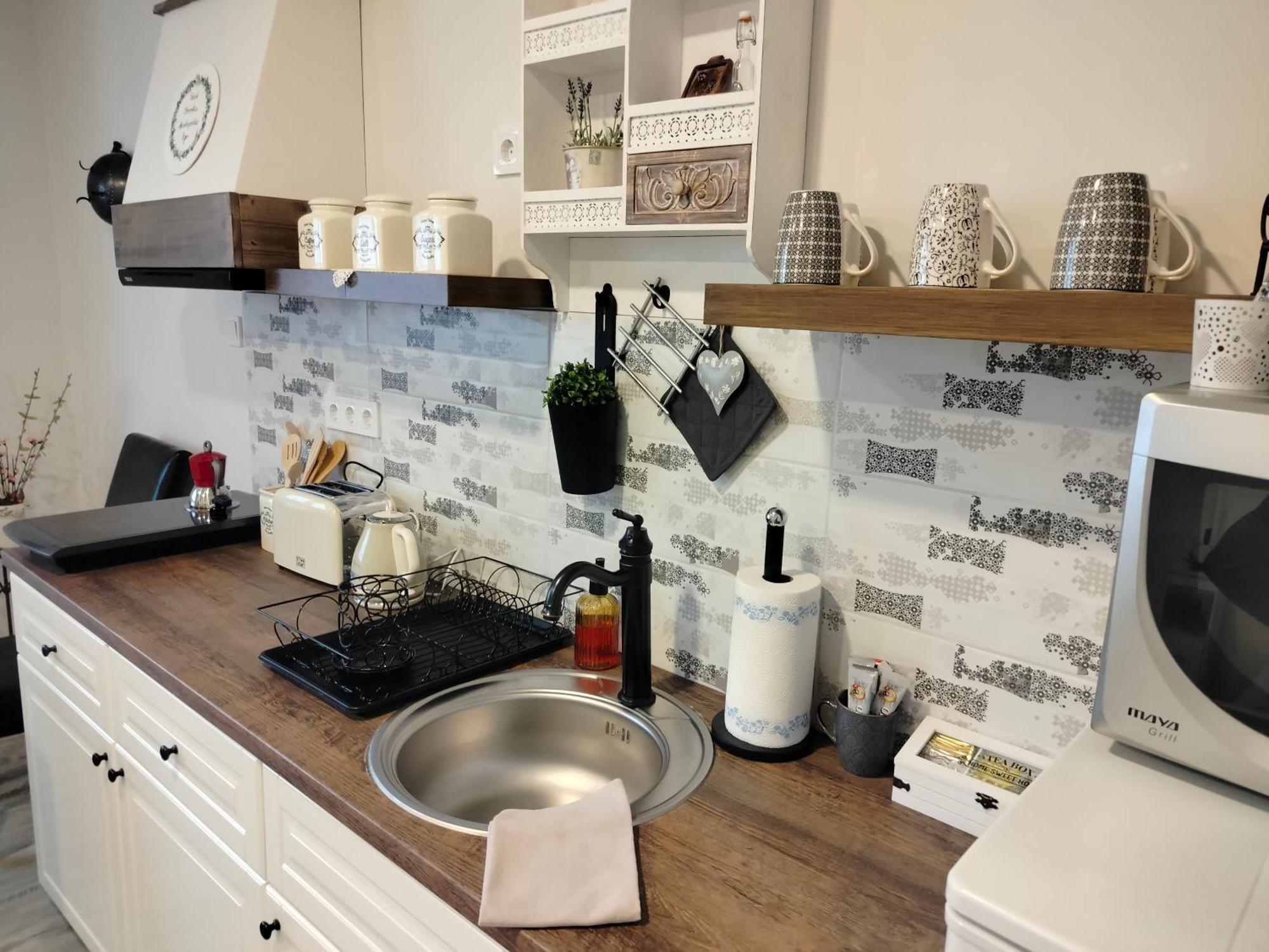 Ezuest Boroka Apartman Eger Pokoj fotografie